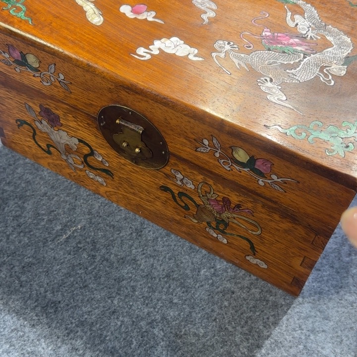 贡木箱的的的的的