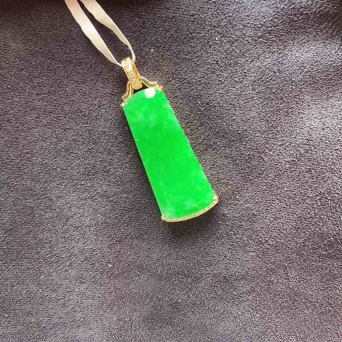 翡翠颈饰18K金镶嵌上新