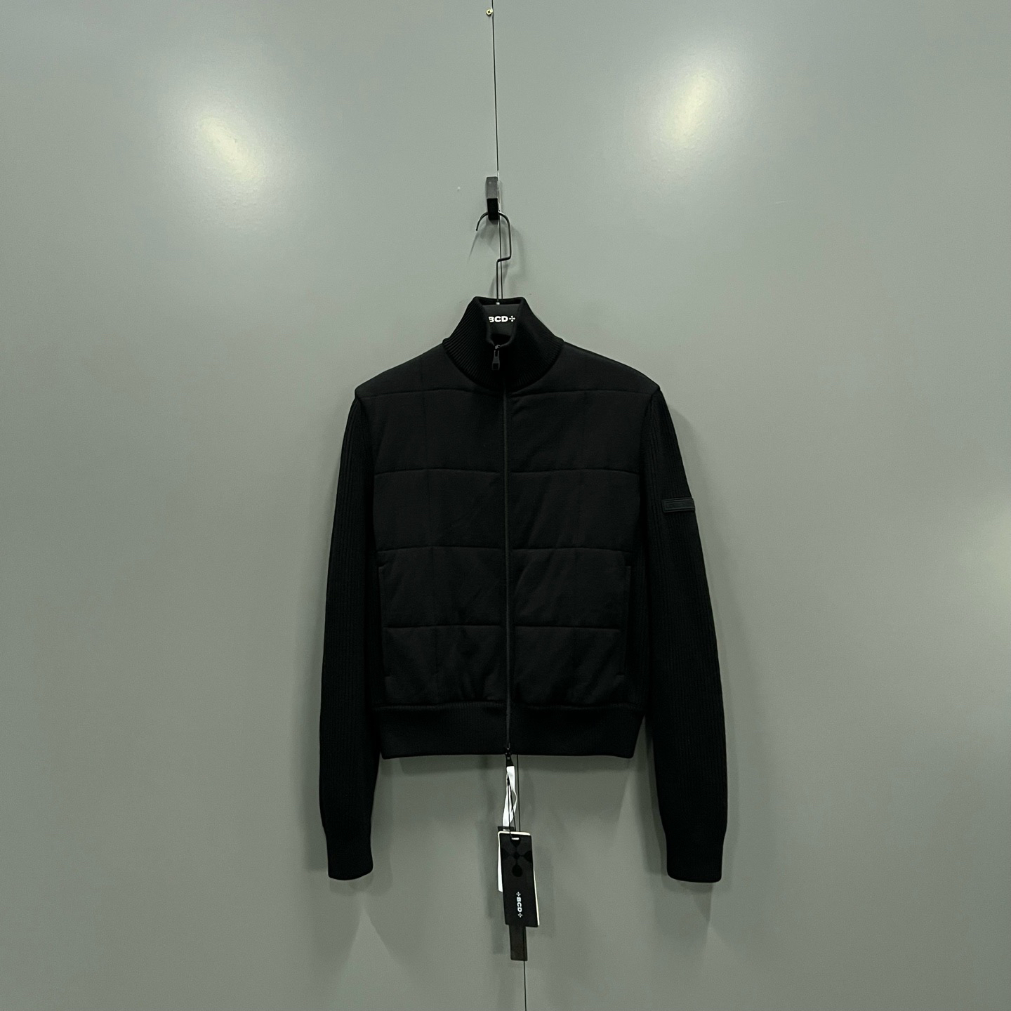 95新 LouisVuitton/路易威登 qq lv 拼接针织贴标外套XS码 017564