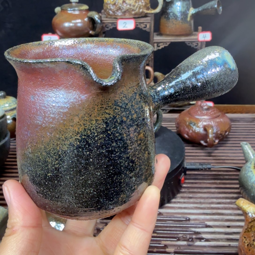 紫砂茶壶紫泥制作