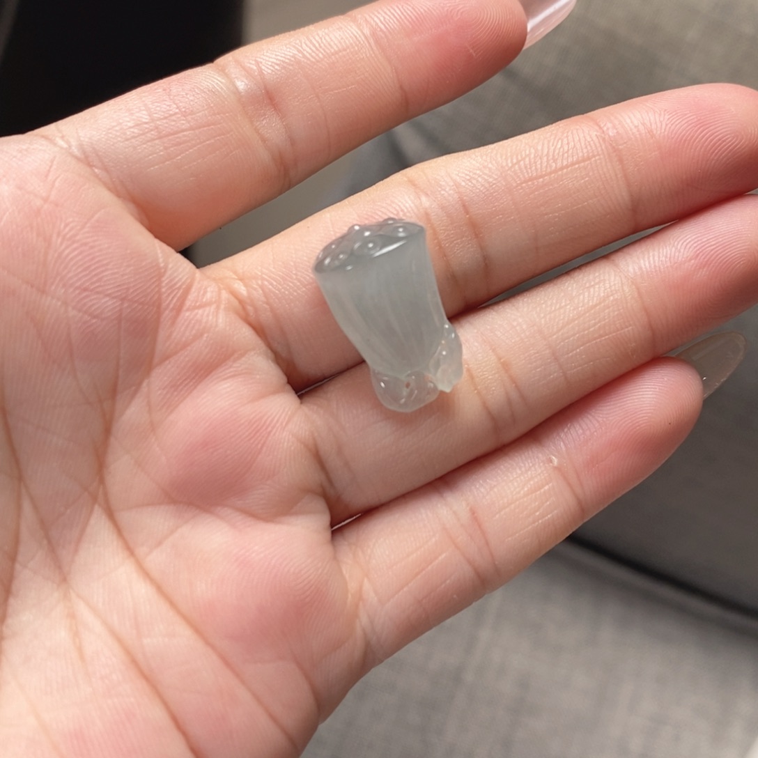 翡翠未镶嵌挂件翡翠