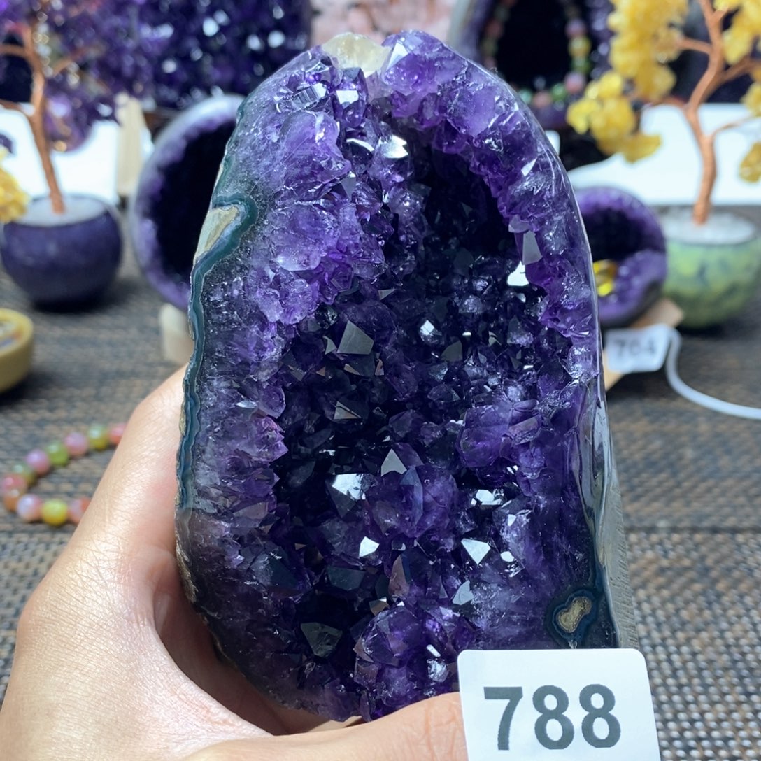 未镶嵌大型摆件（非配饰）紫晶