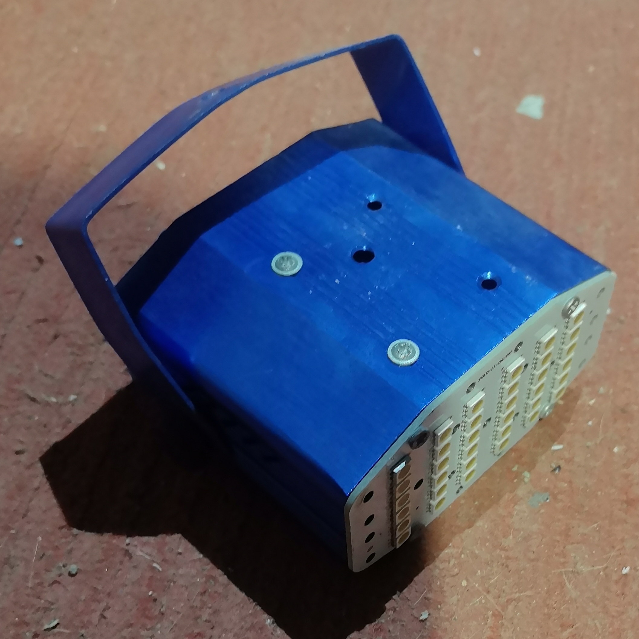 8新  KTV卡包闪光灯不保好坏不包邮