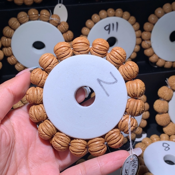 桃核手串馒头脐金丹