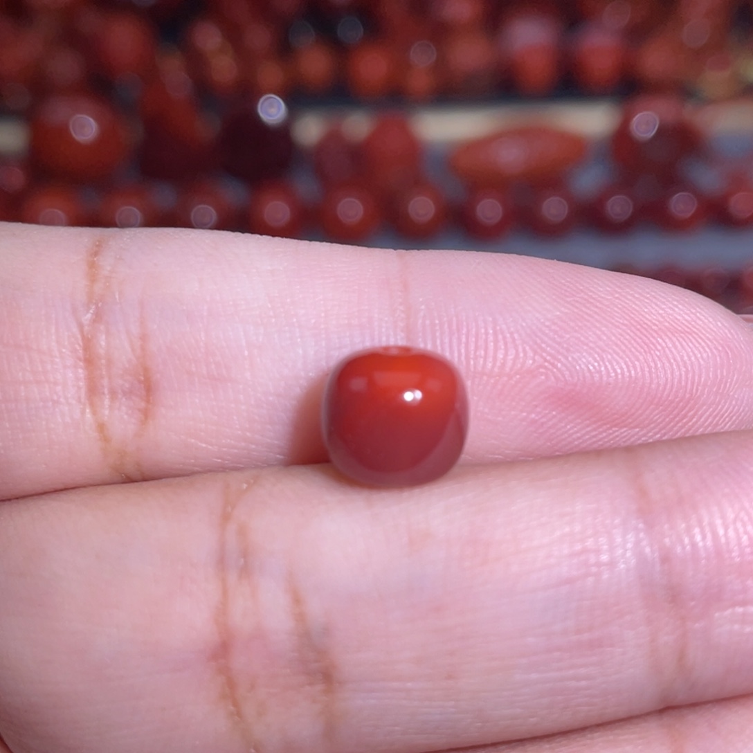 ****大南红玛瑙未镶嵌老型