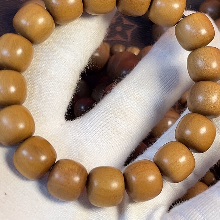 无***士檀香木老山檀顺纹12*13