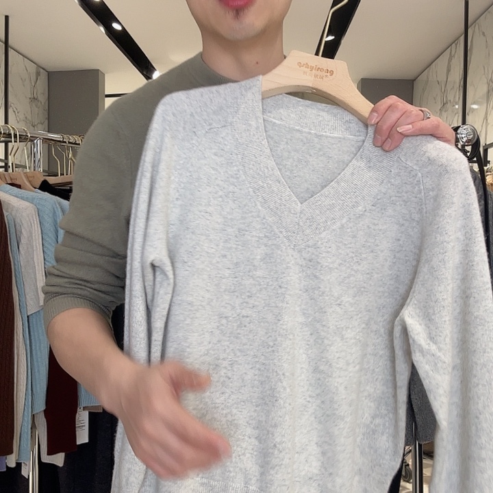 叶***子baby山羊绒女灰色M