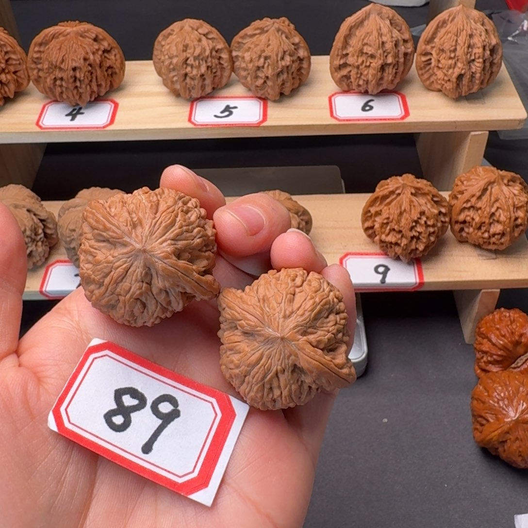 文玩核桃把件全品38尺磨盘