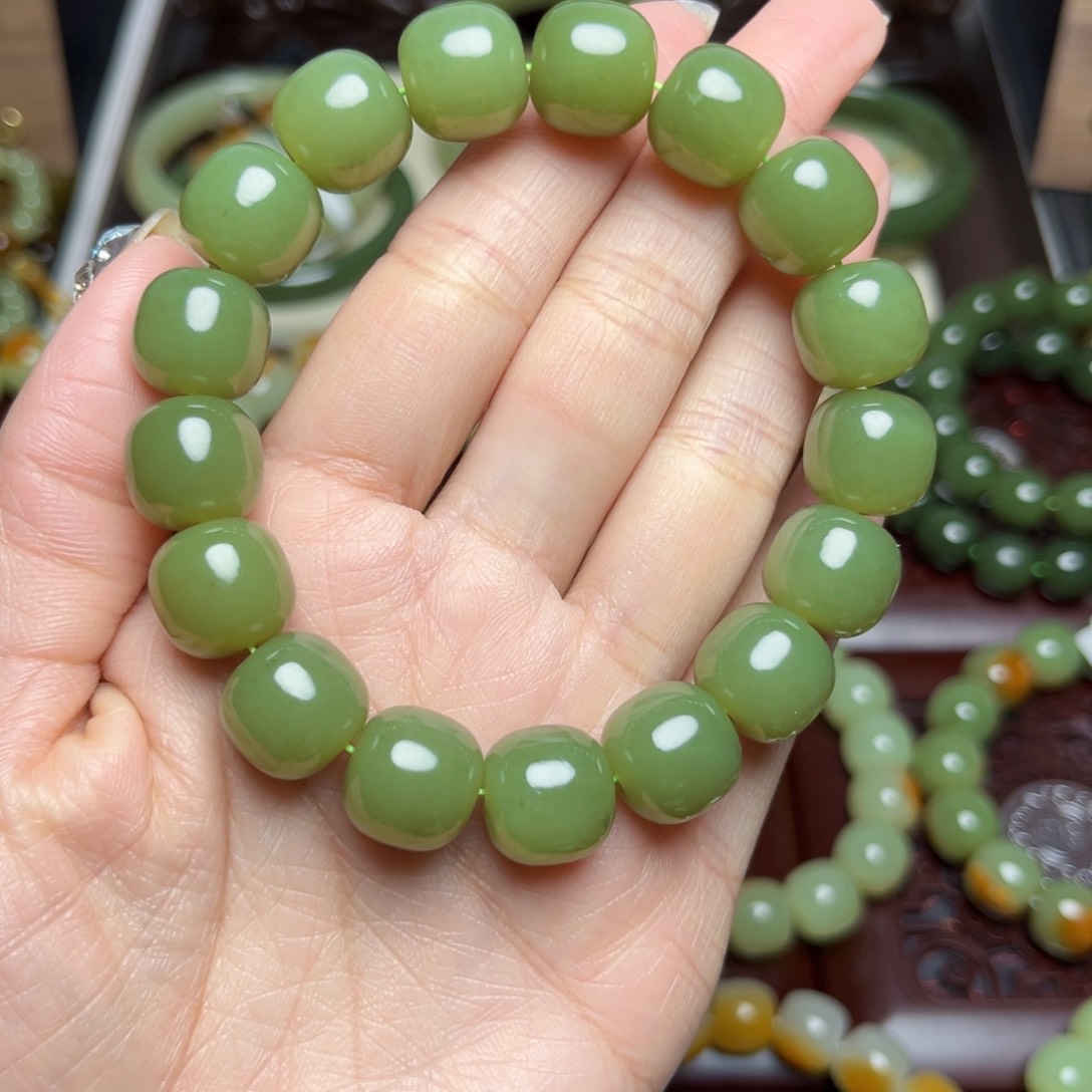 透闪石质玉珠宝奇石未镶嵌