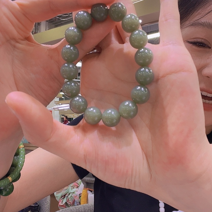 手链未镶嵌和田玉