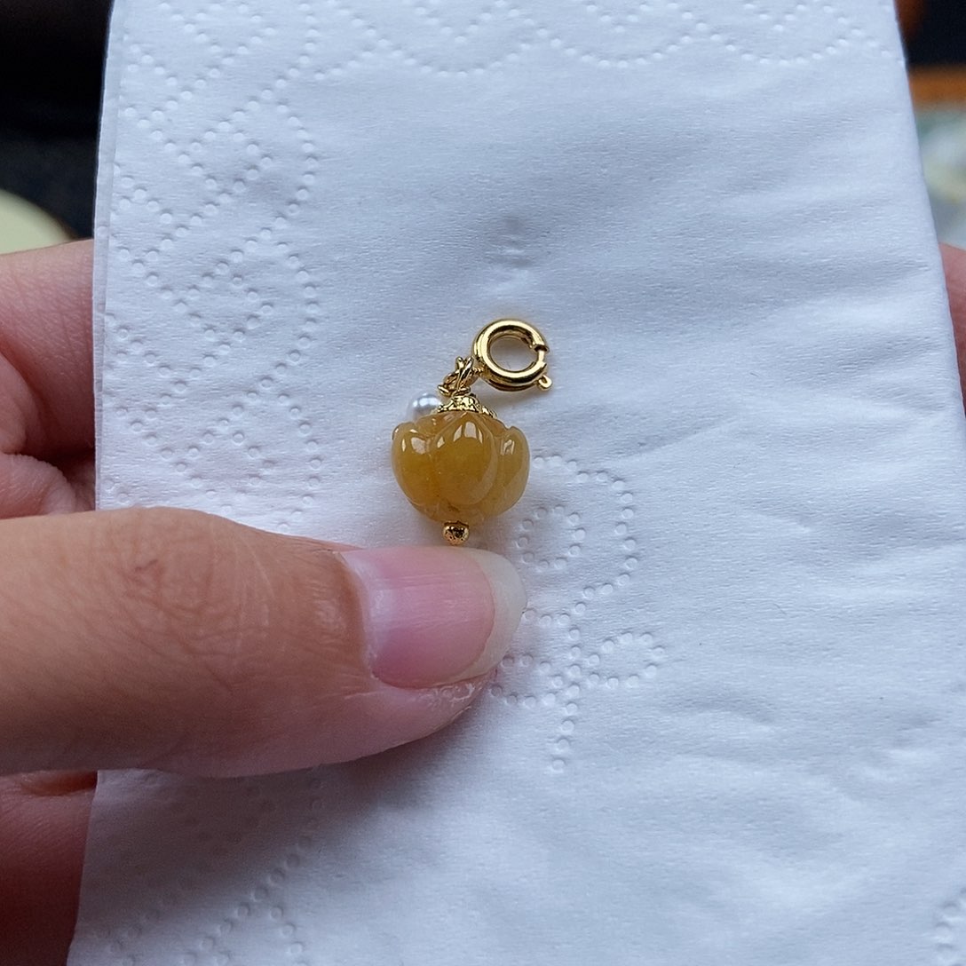 未镶嵌挂件翡翠闪