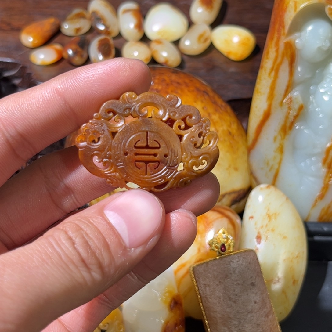 和田玉挂件未镶嵌