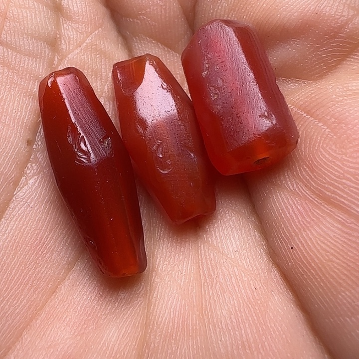 惊***艳玛瑙/玉髓未镶嵌颈饰