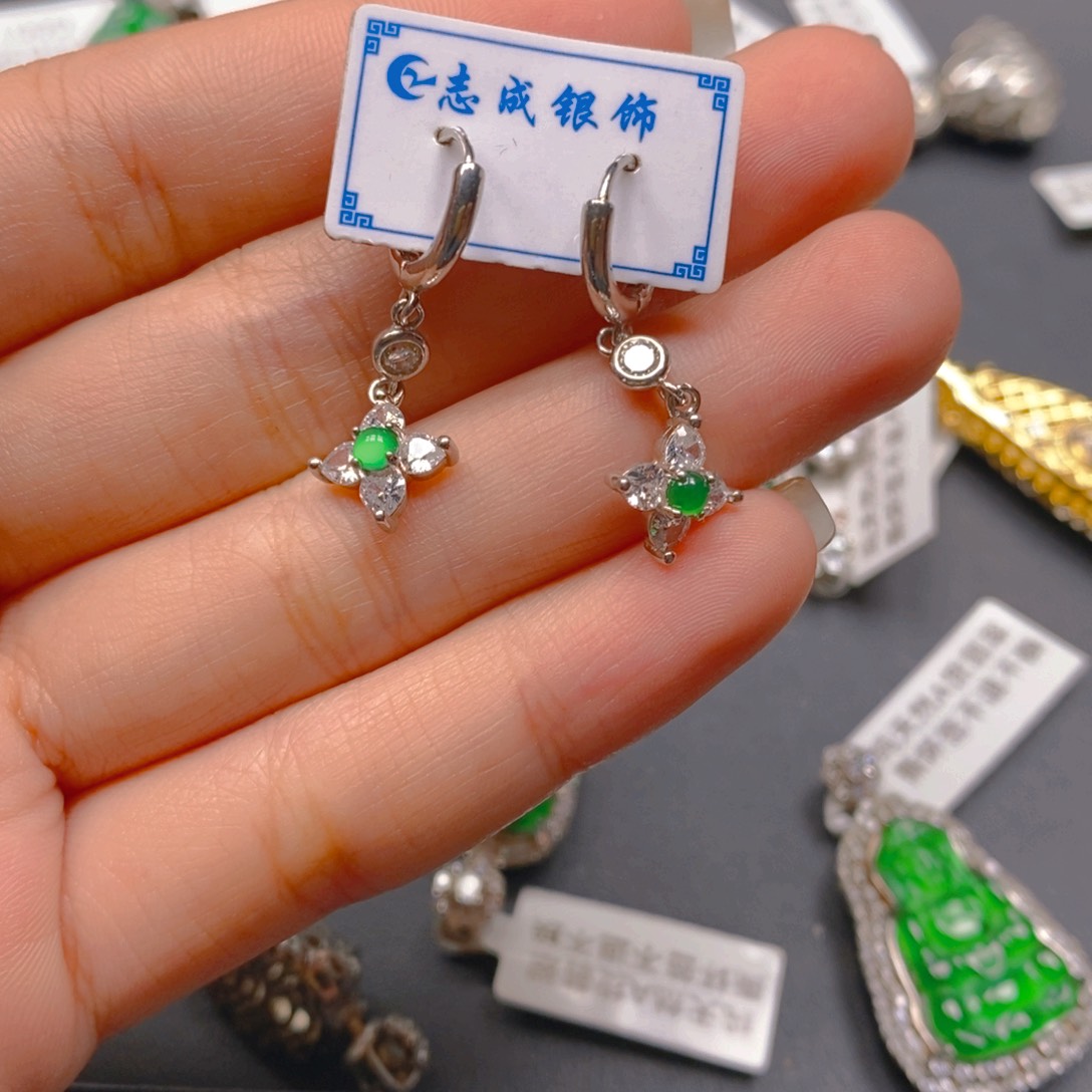 翡翠耳饰银S925镶嵌8888888888