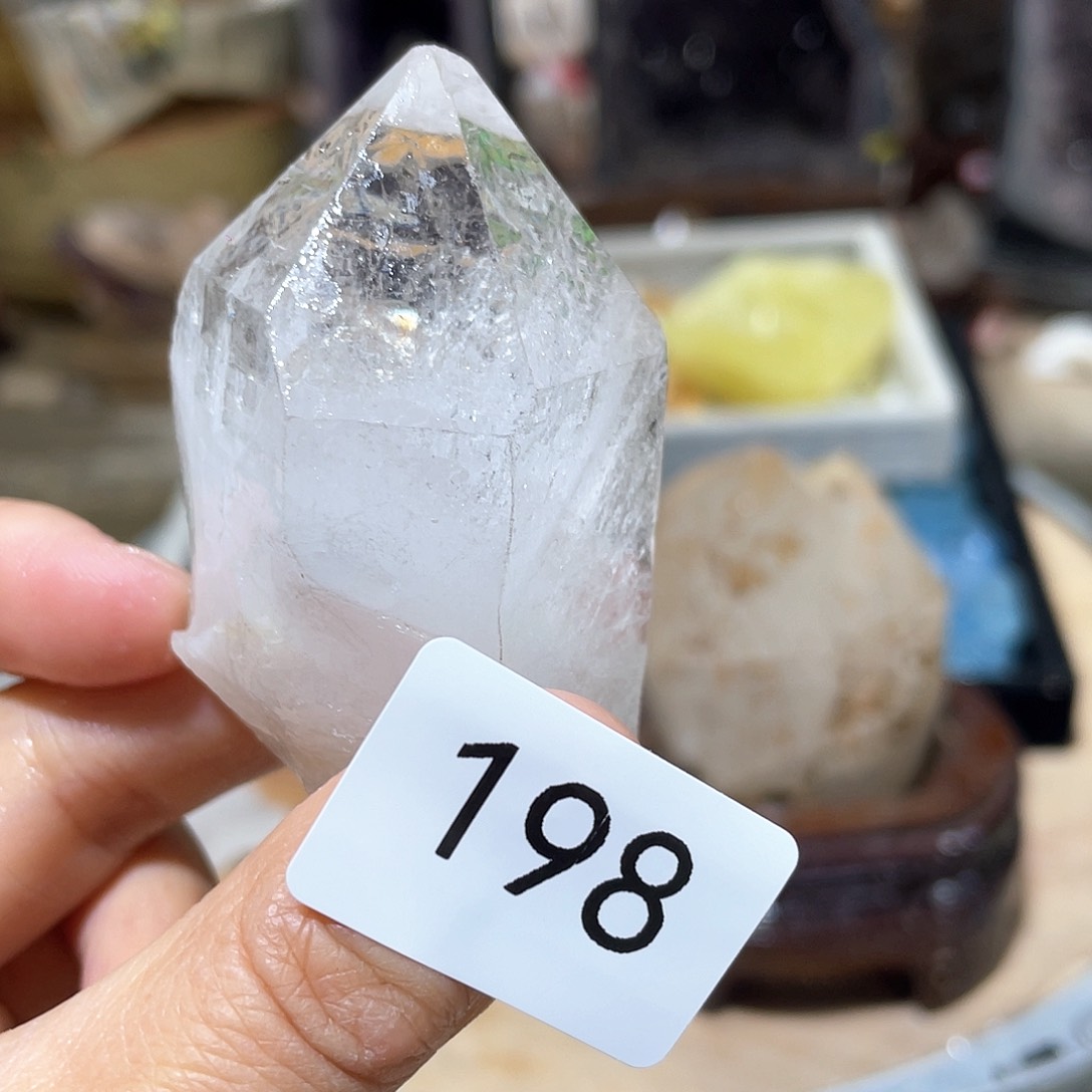 水晶摆件…..未镶嵌