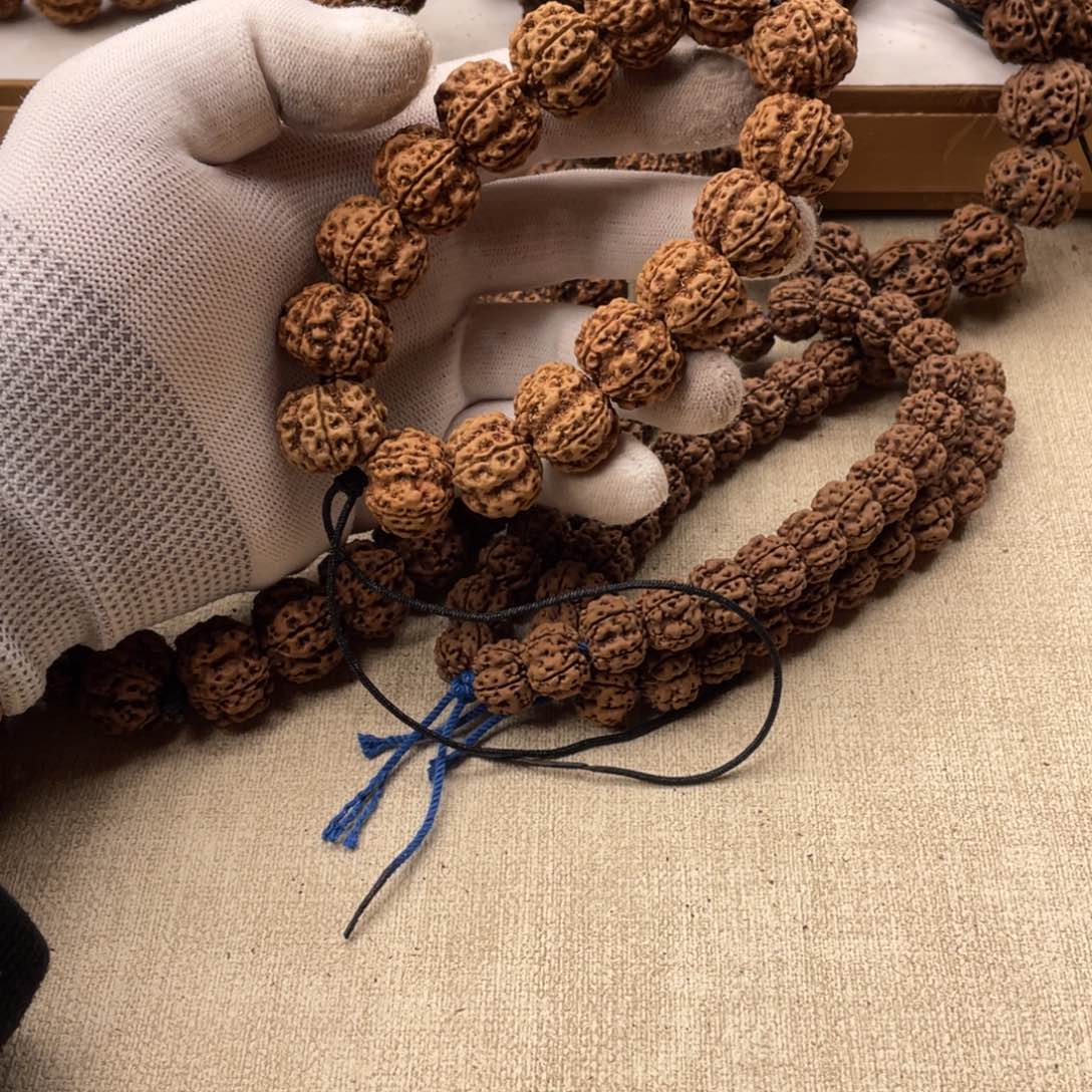 王***）金刚菩提吊坠安娜双龙