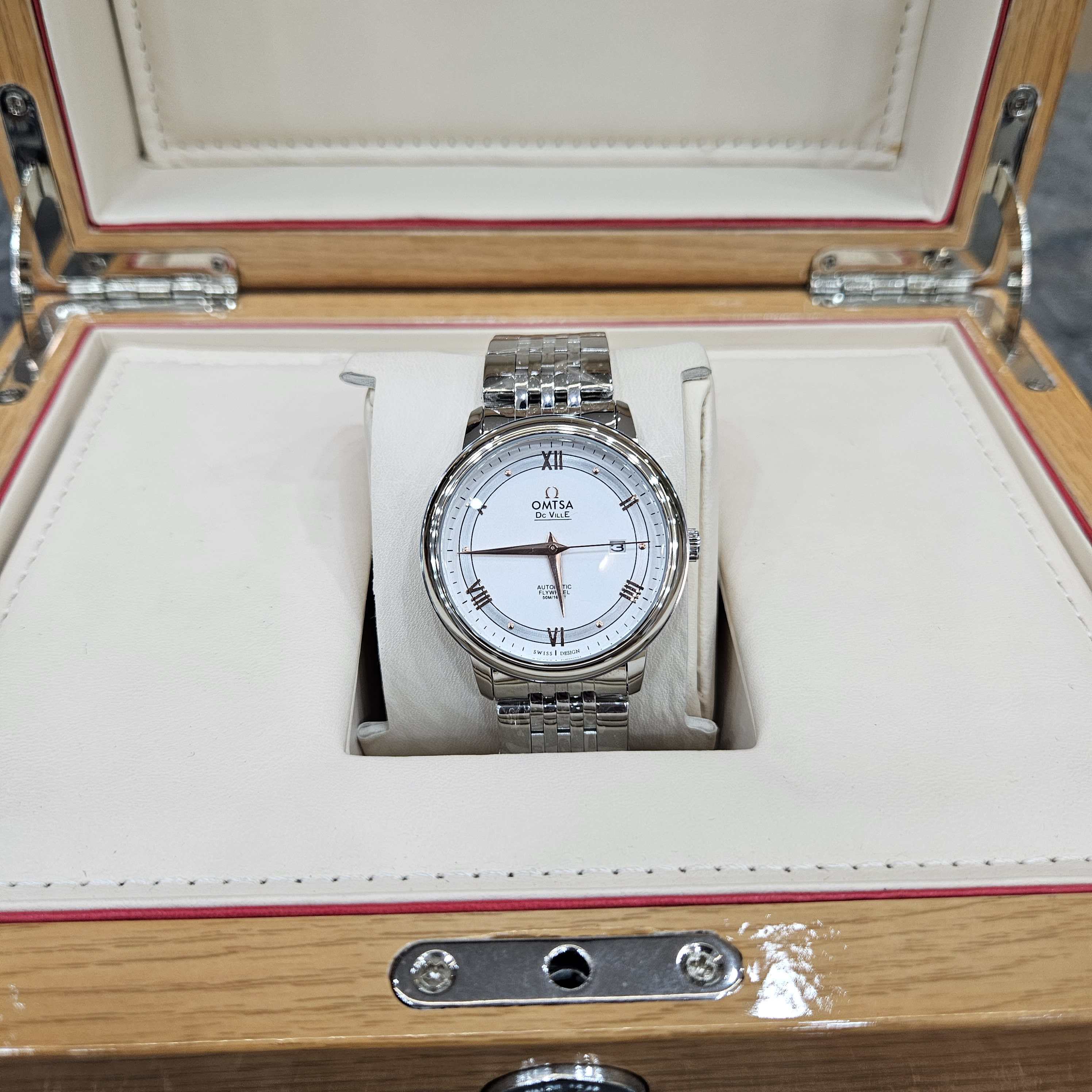 全新正品 Omtsa/蝶飞系列/全自动机械表/42mm/枚金盘-ZD