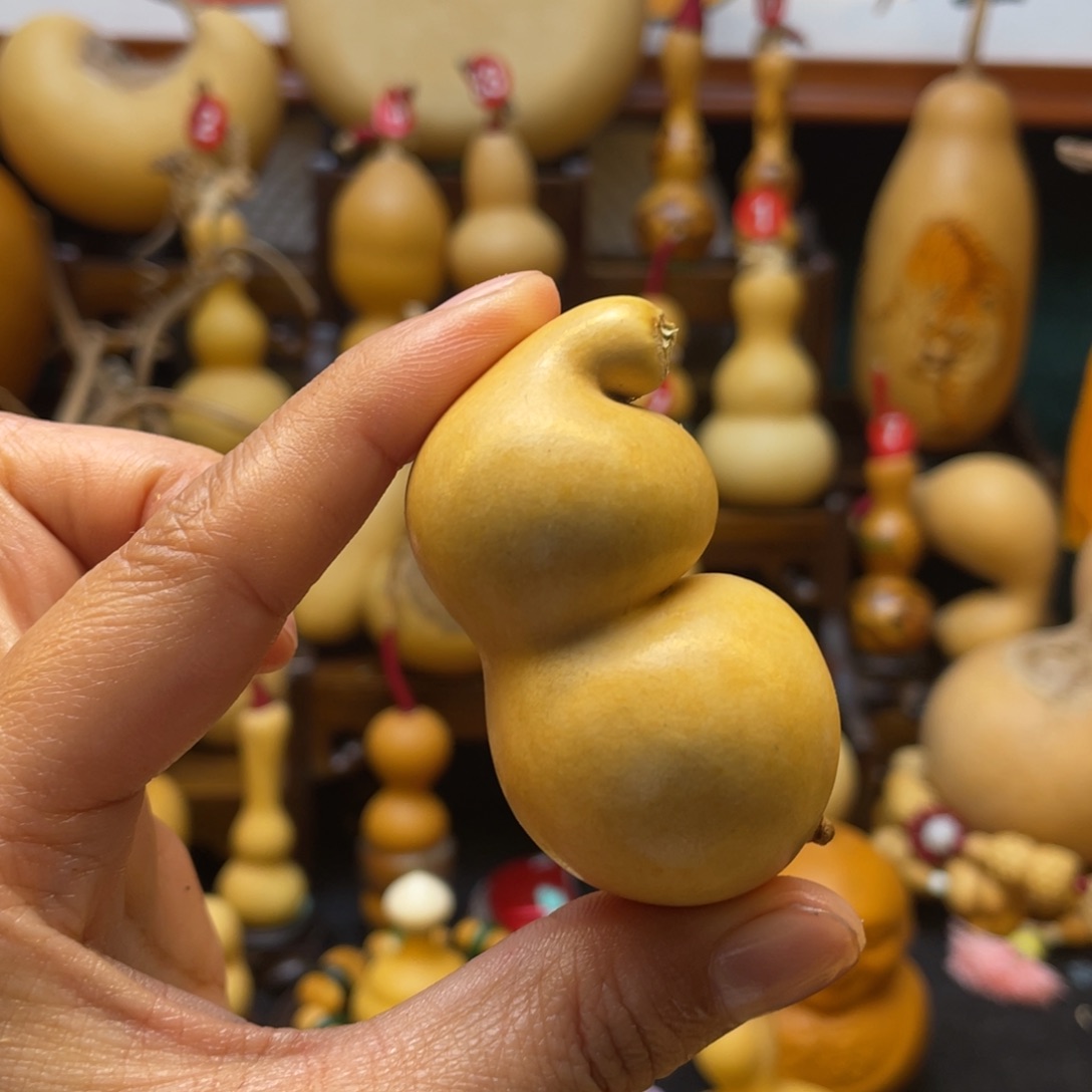 糖****)葫芦头的做法很简单啊哈哈笑得