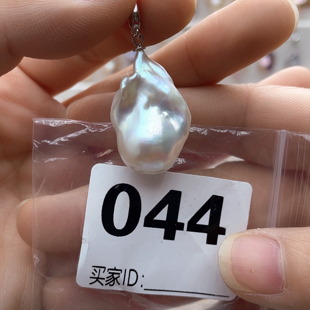 淡水珍珠未镶嵌颈饰小****小