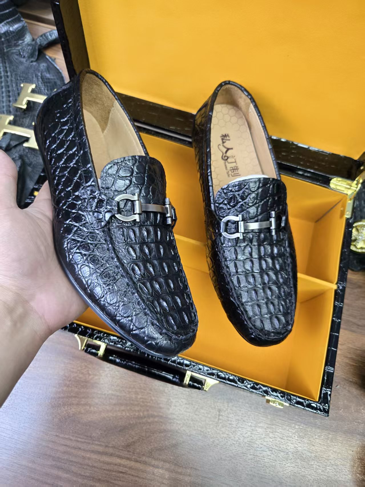 高奢鳄鱼皮经典商务正装简约男士手工皮鞋断码尾货（778-2背骨）