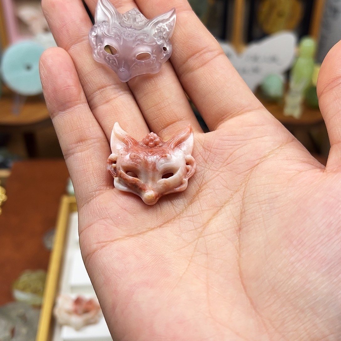 小***.蛇纹石玉合金项链