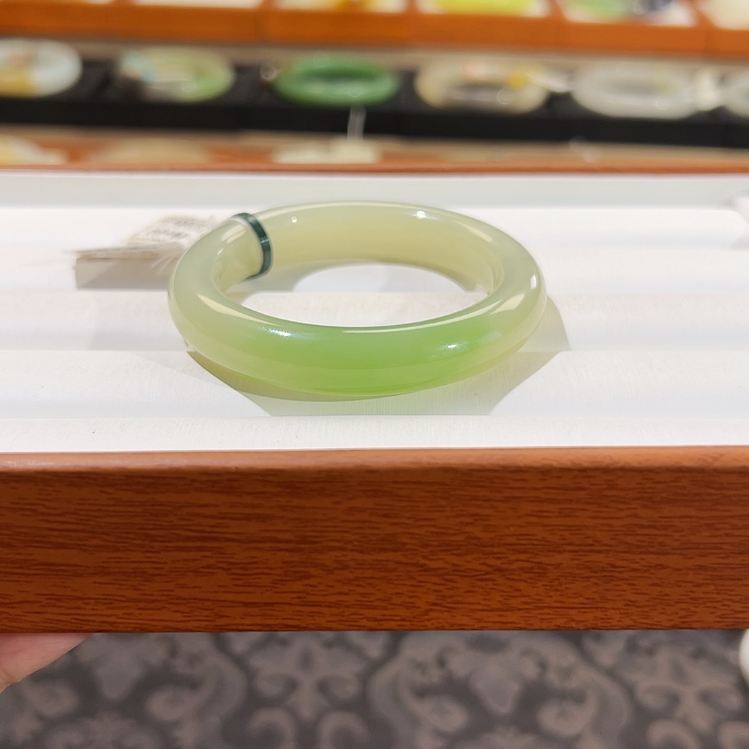 和田玉手镯未镶嵌  【冰猫翠】