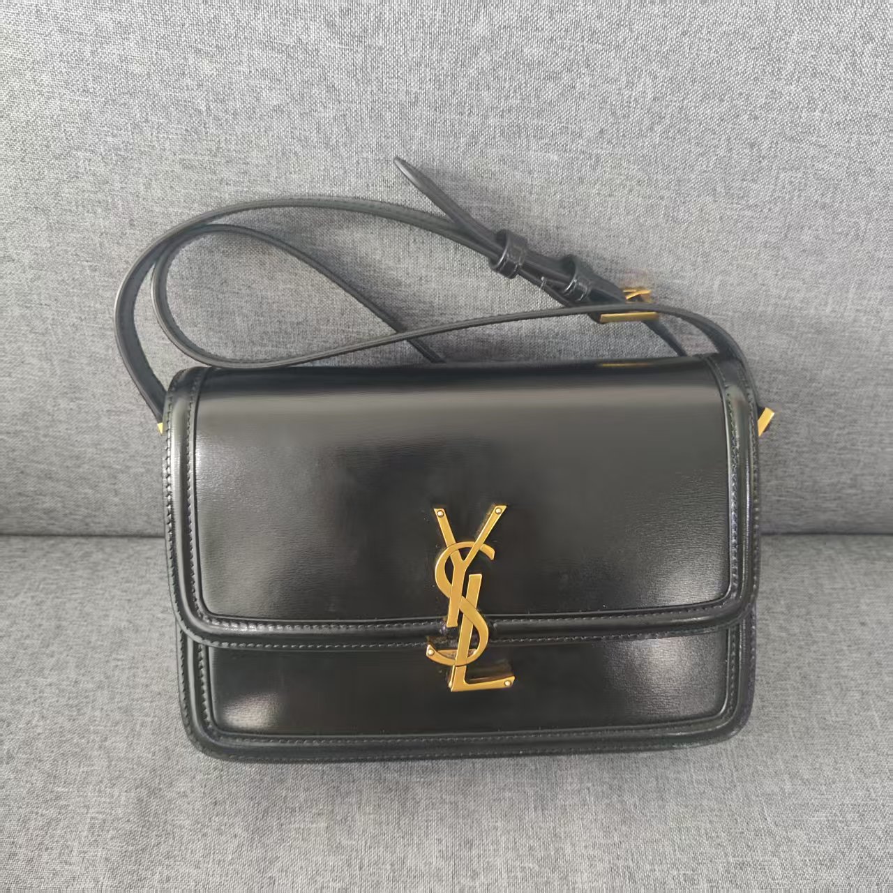 99新 YSL/圣罗兰 单肩包/包包/111003