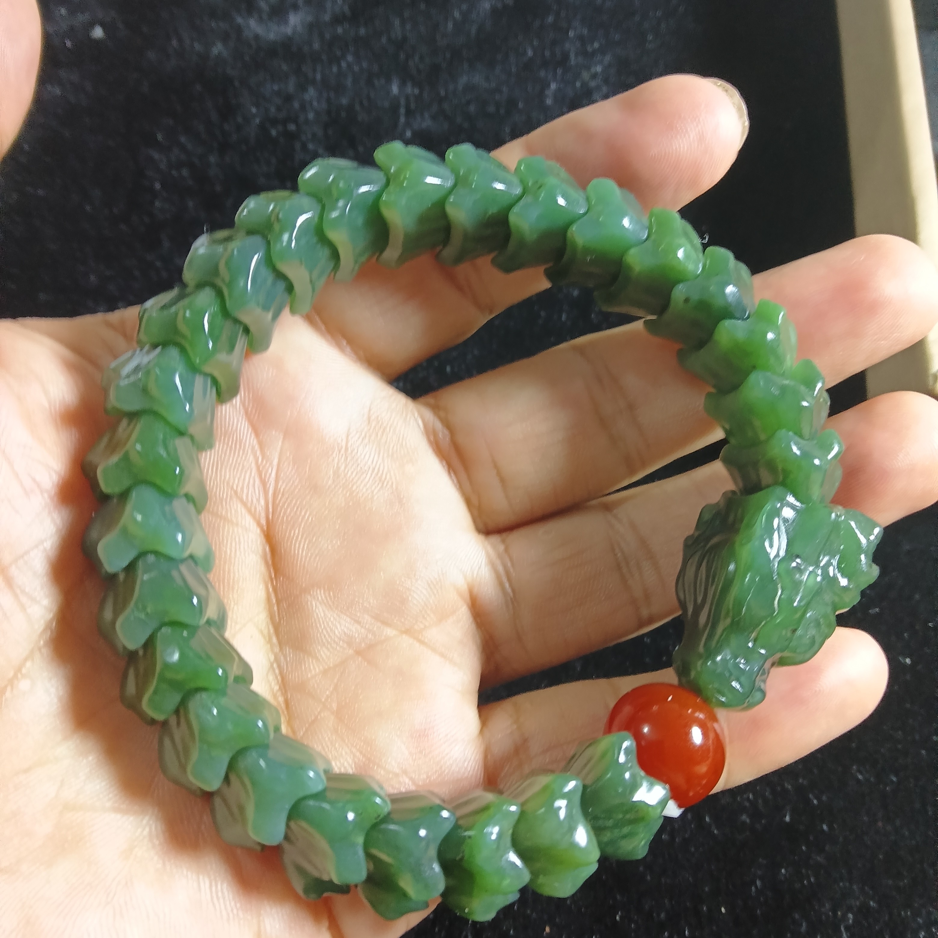 和田玉碧玉龙骨手链