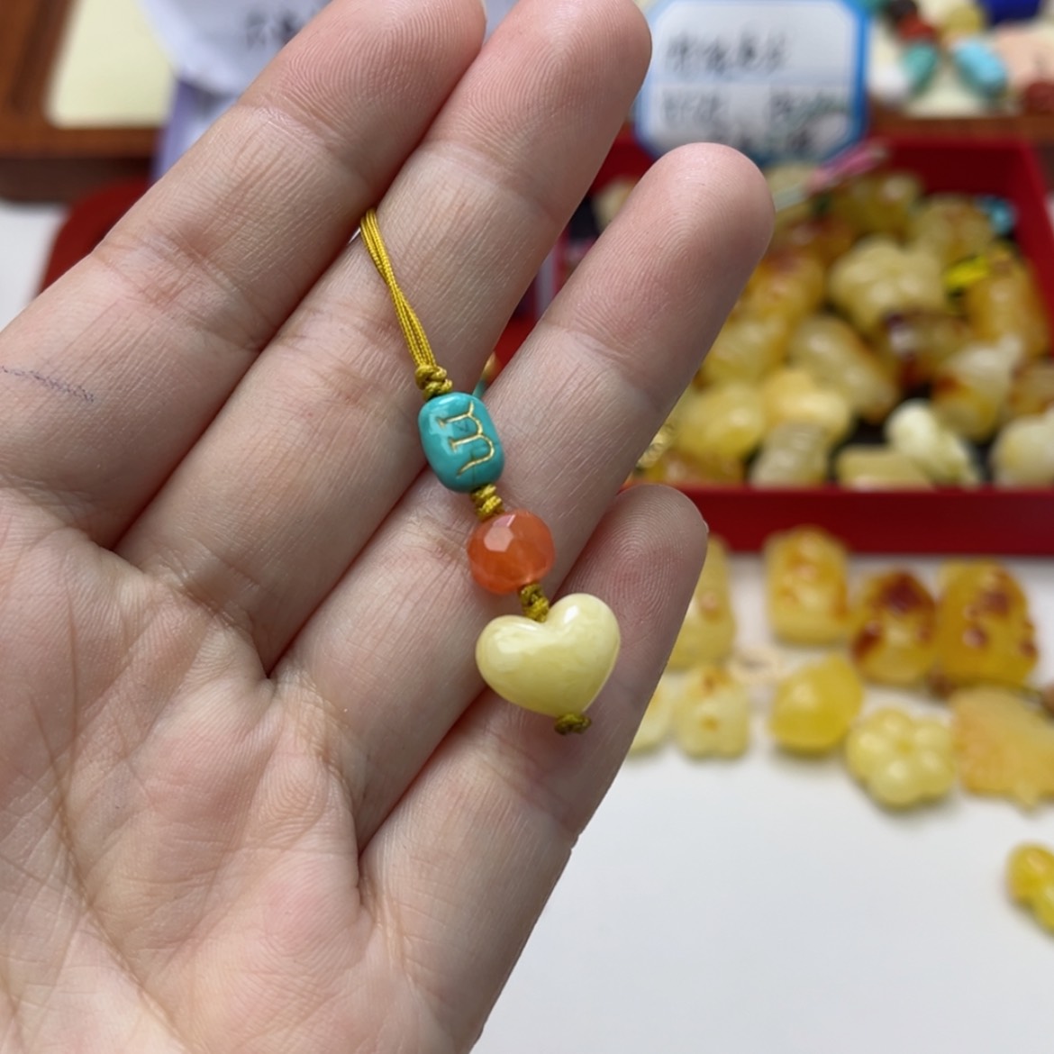 【闪购商品】蜜蜡裸石未镶嵌配饰