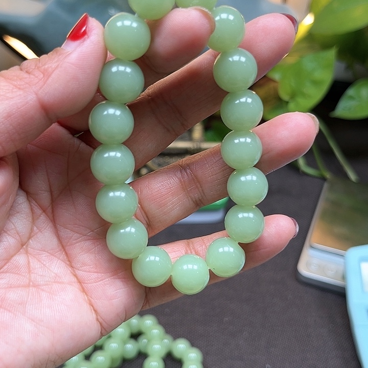 和田玉手串未镶嵌