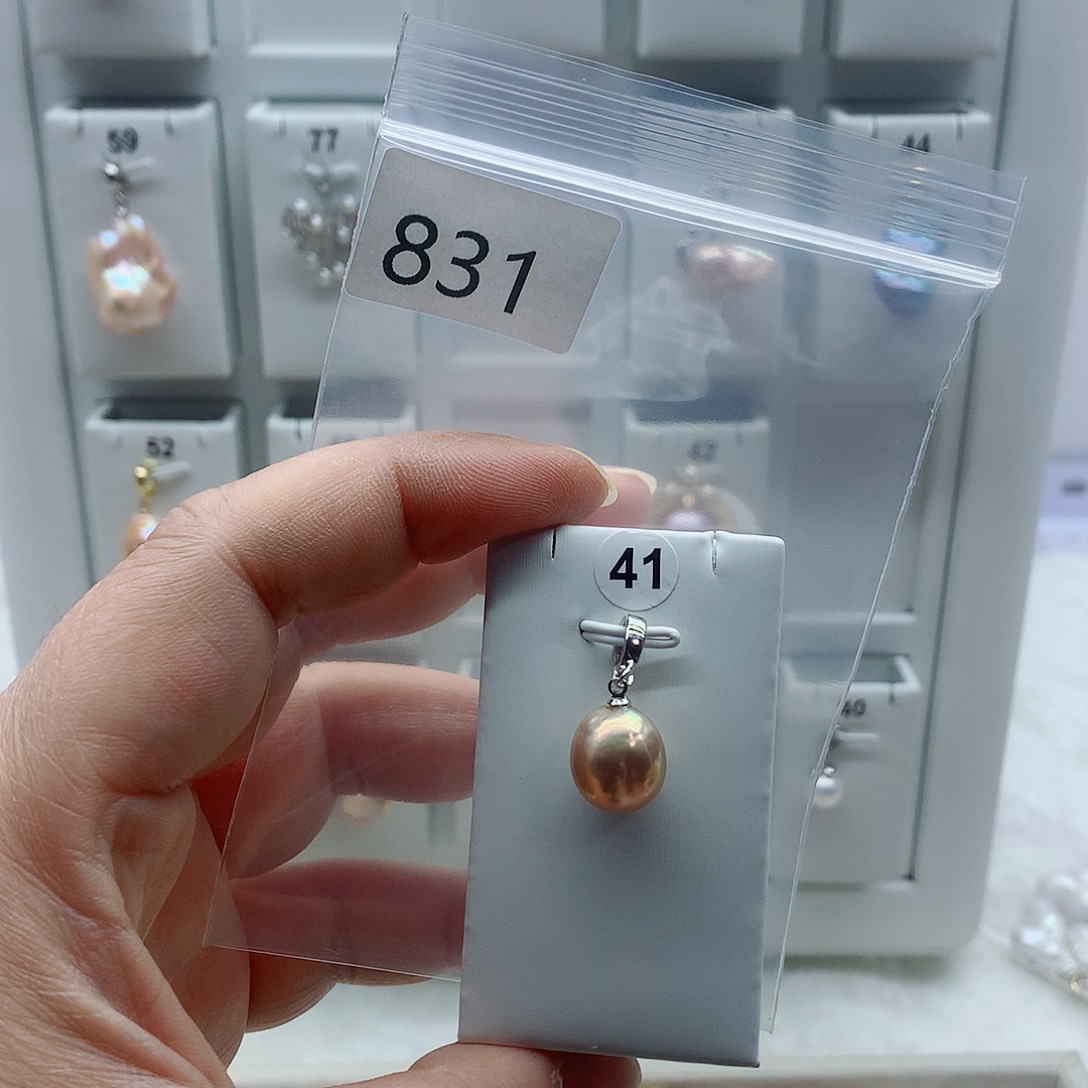 淡水珍珠吊坠(不含链)合金