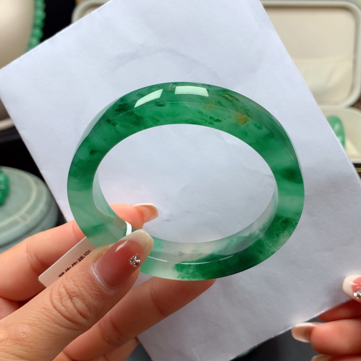 【闪购商品】石英质玉手镯未镶嵌