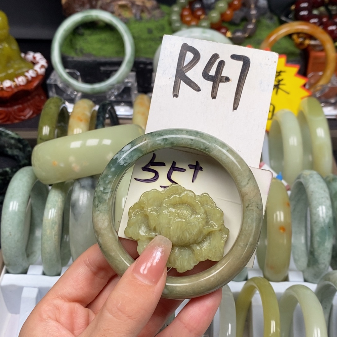 未镶嵌蛇纹石玉手镯