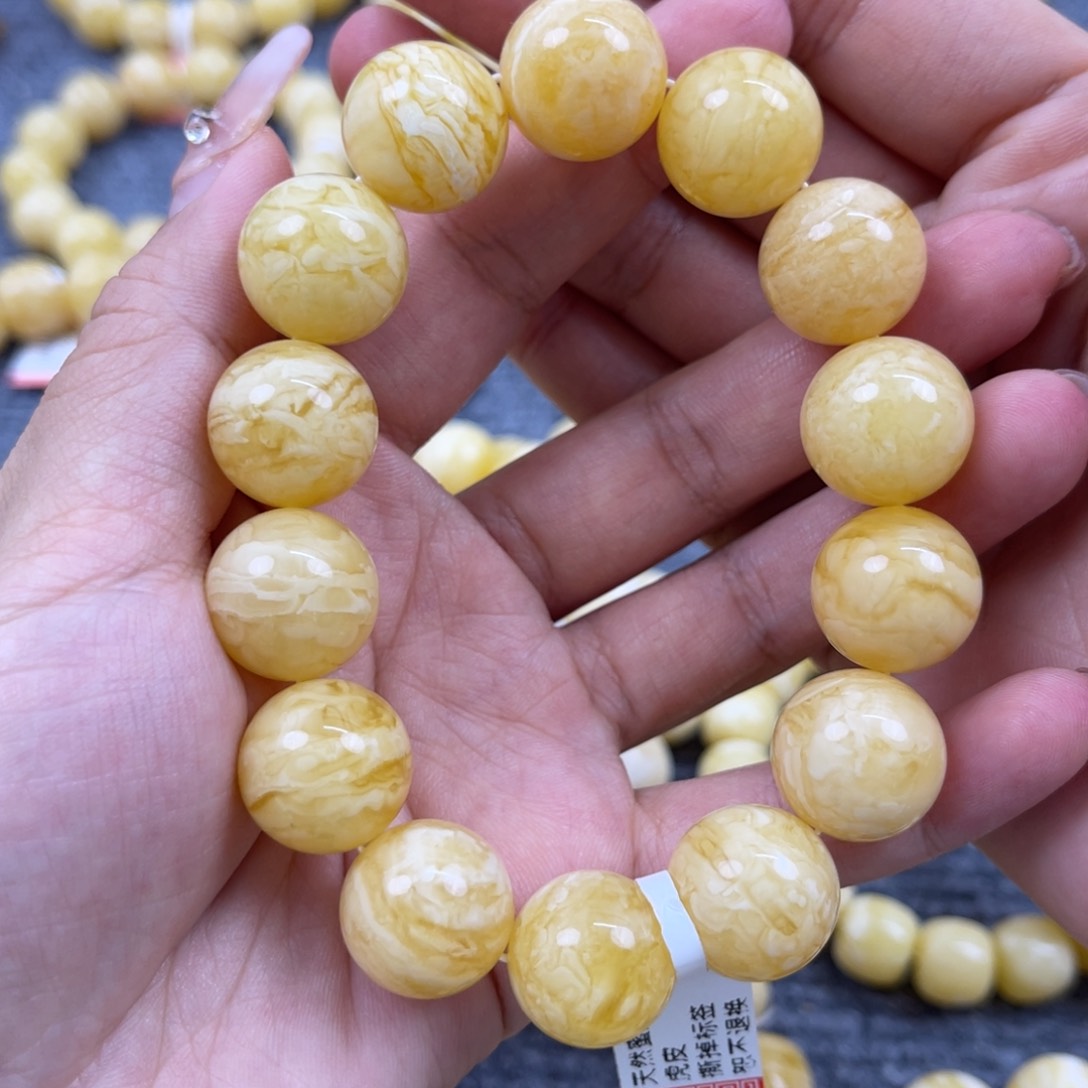 琥珀裸石未镶嵌尺寸16
