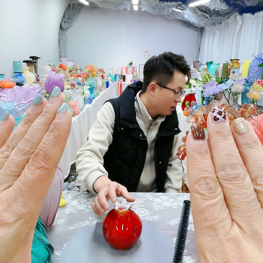 福利不退不换琉璃艺术品