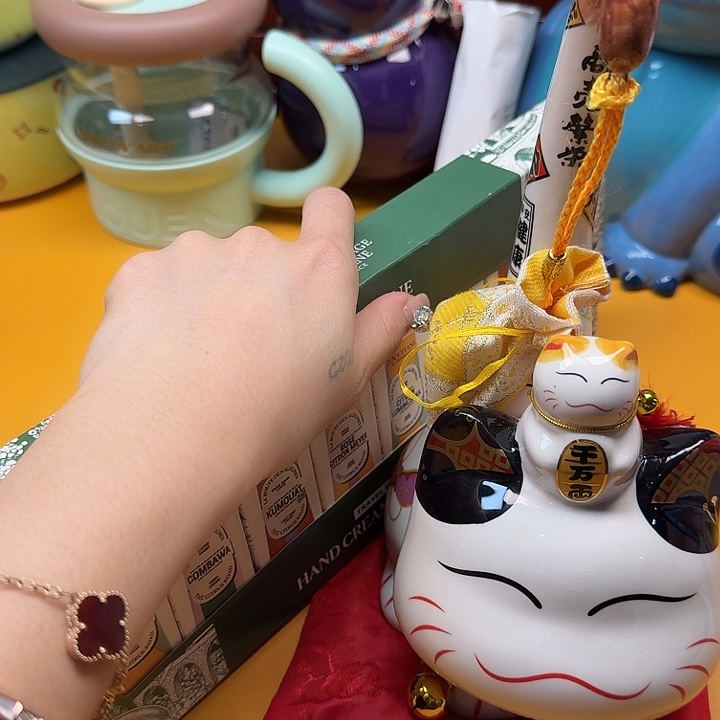 瓷片瓷片啊啊啊啊啊啊啊