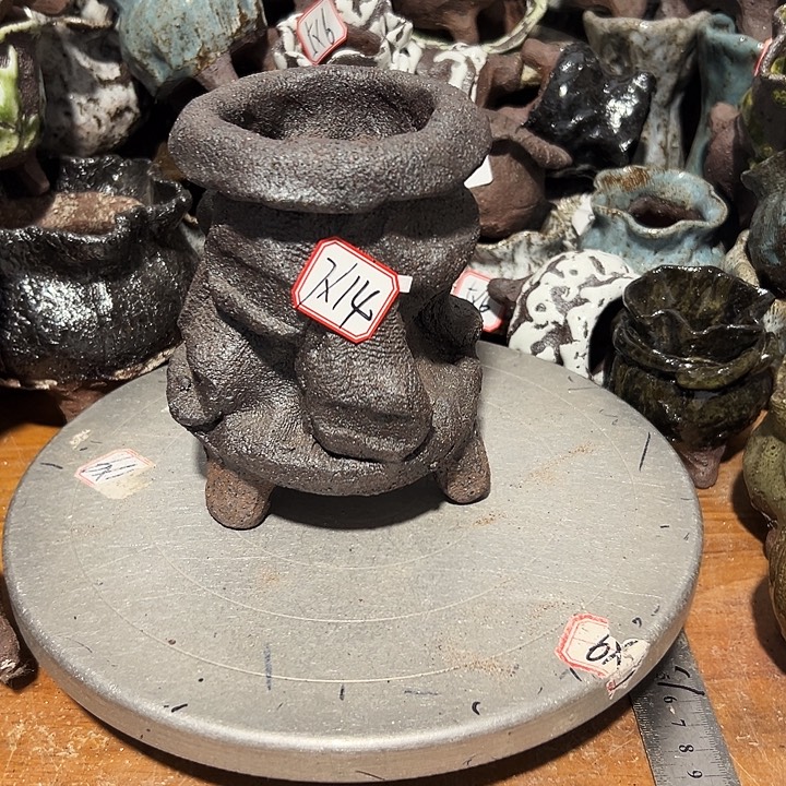 粗陶花盆制作就这样了，