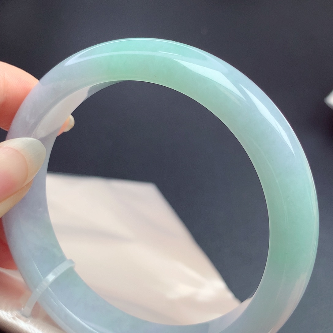 翡翠未镶嵌手镯59.8圈口