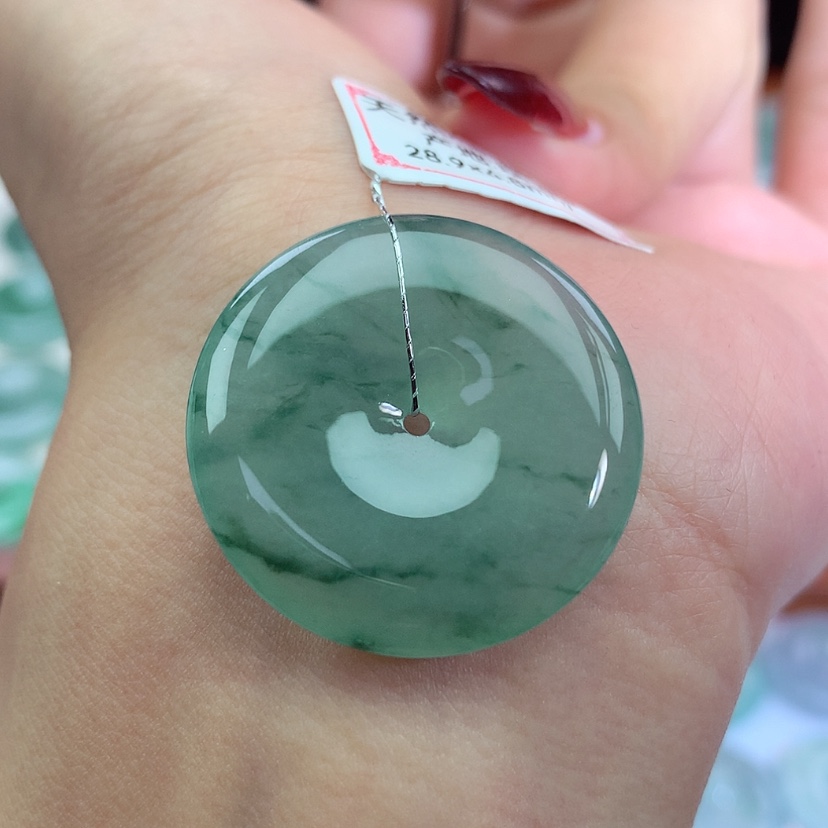 【闪购商品】翡翠吊坠(不含链)未镶嵌