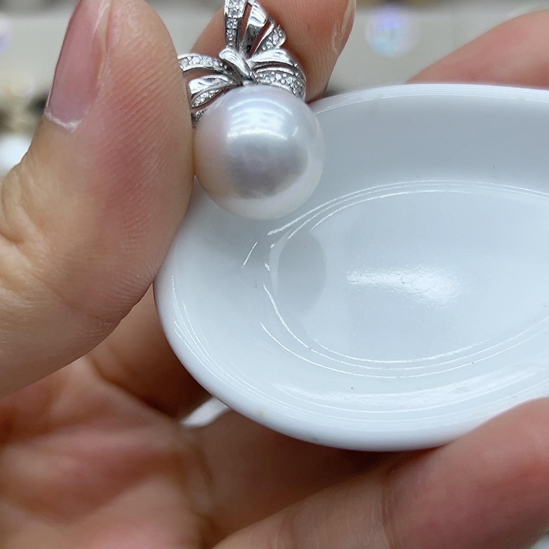 银S925镶嵌淡水珍珠耳饰