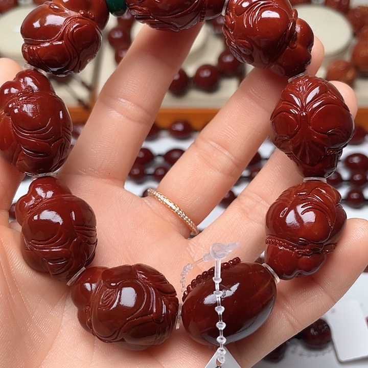 橄榄核手串当**时包浆玉化