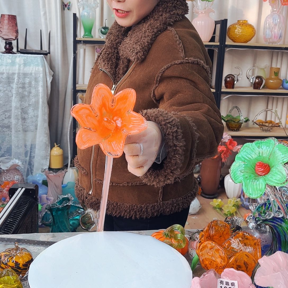 百合叶瑕 家悦琉璃工艺品