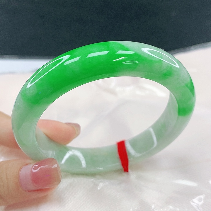 翡翠未镶嵌手镯圈55.5，34052