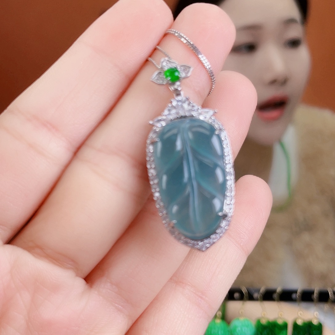 翡翠银S925镶嵌耳饰