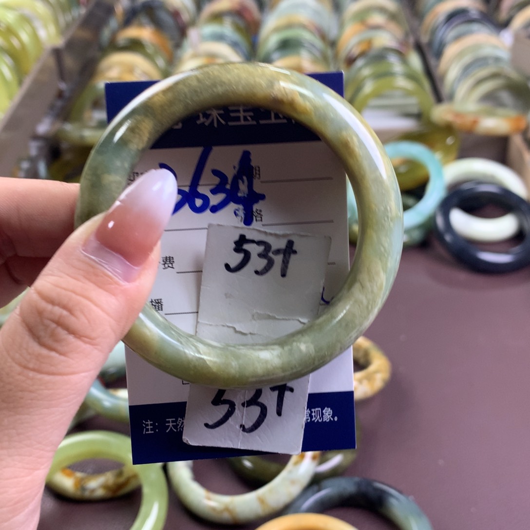 蛇纹石玉未镶嵌手镯3634