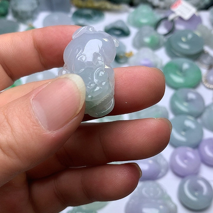 翡翠未镶嵌颈饰天然翡翠