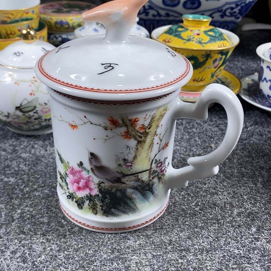 收工手绘陶瓷摆件工艺品梧**中