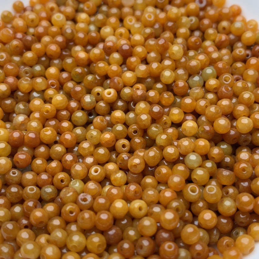 【闪购商品】翡翠手链未镶嵌卡3.5深黄100颗