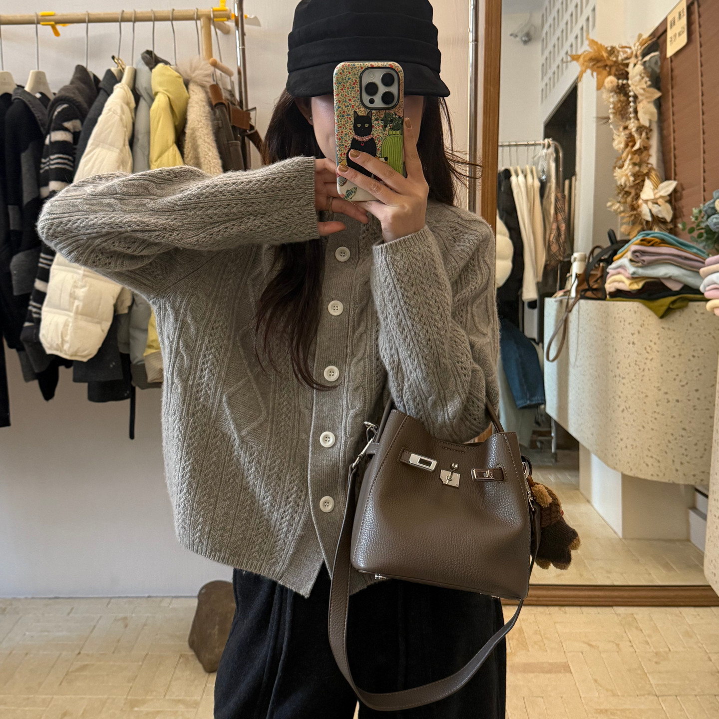 25新款韩国山羊绒菱形钩花保暖舒适绵羊毛高领开衫外套女提花镂空