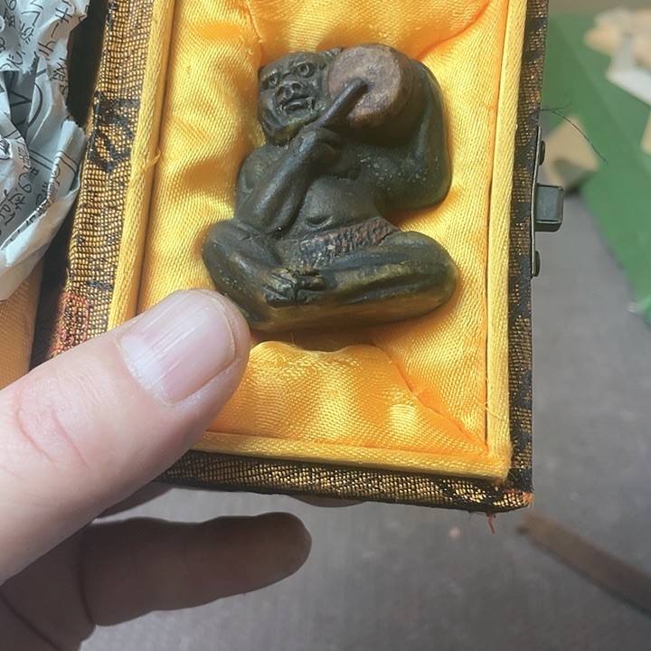 瓷片哈哈哈哈哈哈哈哈哈